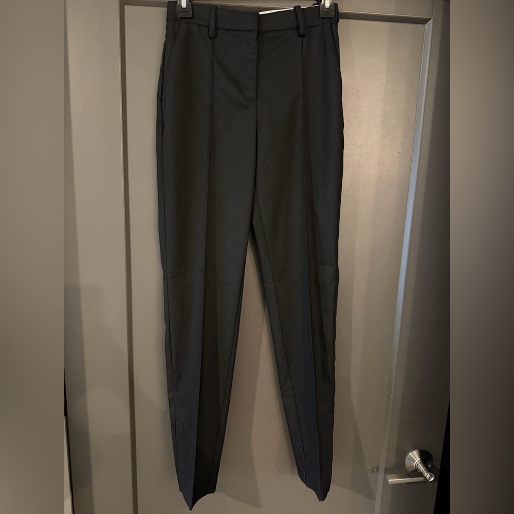 NWT H&M Black Tailored Women's Trousers size 2